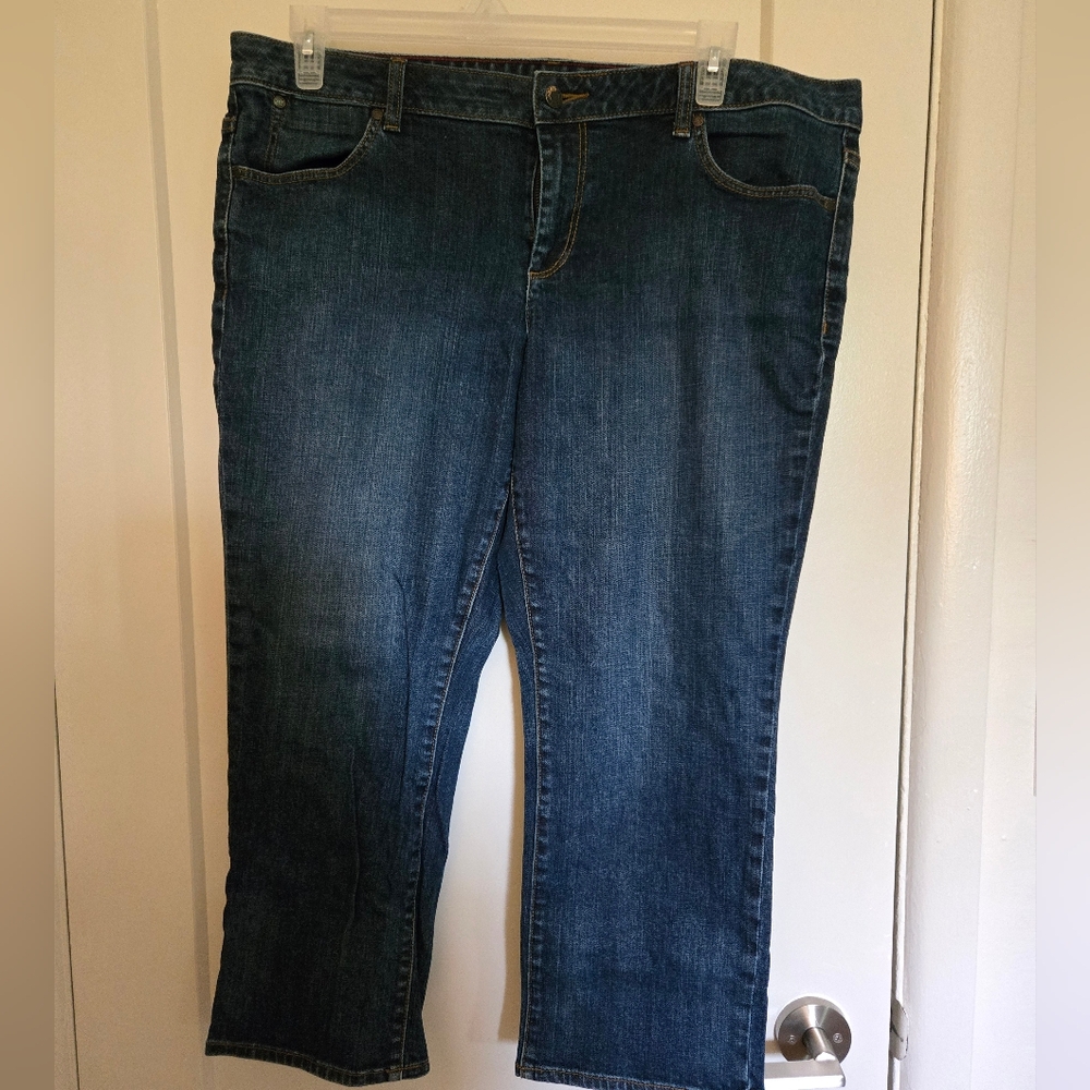 Signature Blue Ankle Cropped Jeans